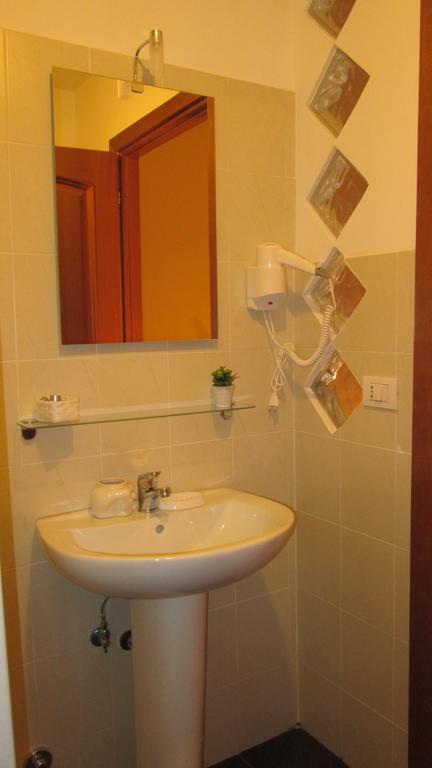 Royal Roma B&B Rome Room photo